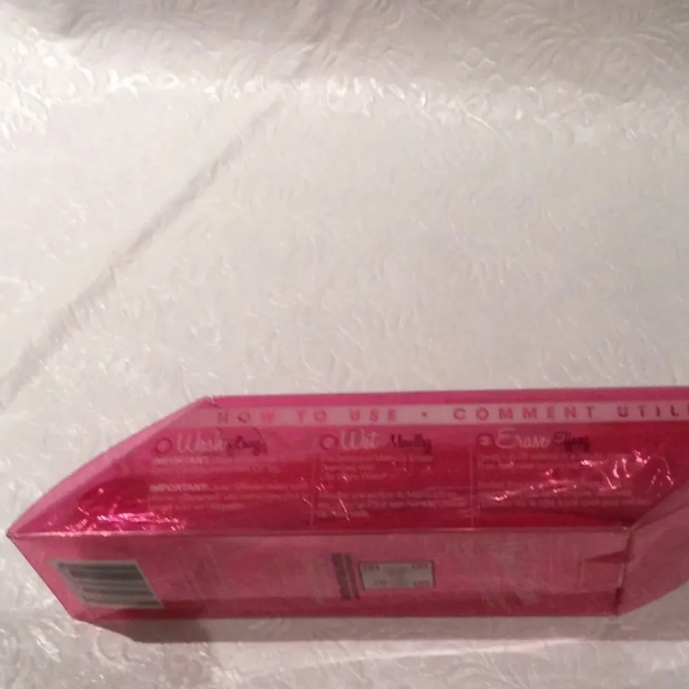 The Original Makeup Eraser in Pink